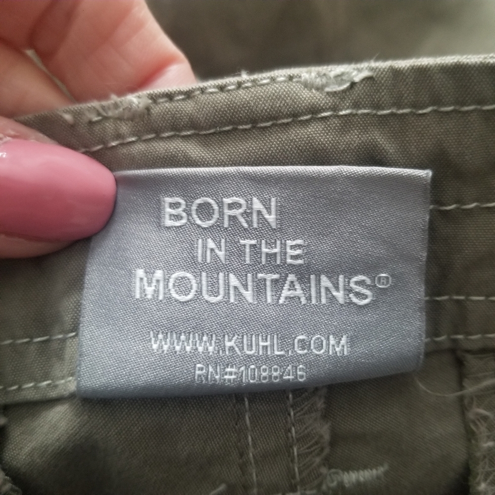 KUHL Women's Sage Cargo Hiking 11" Inseam Shorts. Size 6 - Picture 7 of 9